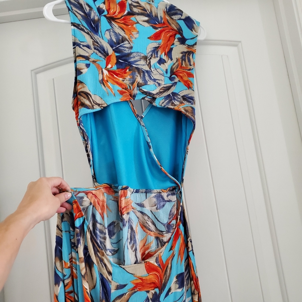 Lulu’s High-Low Wrap Dress - Picture 4 of 7